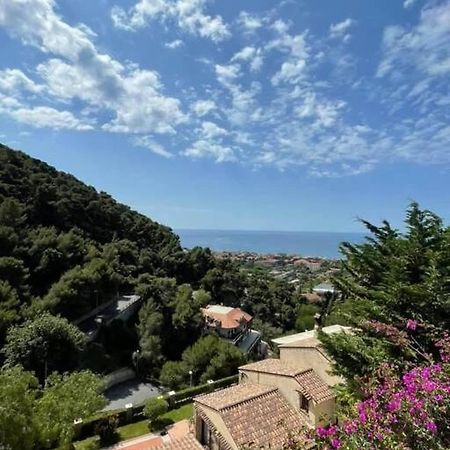 Casa Vacanze Luna 2 Vallecrosia Exteriér fotografie